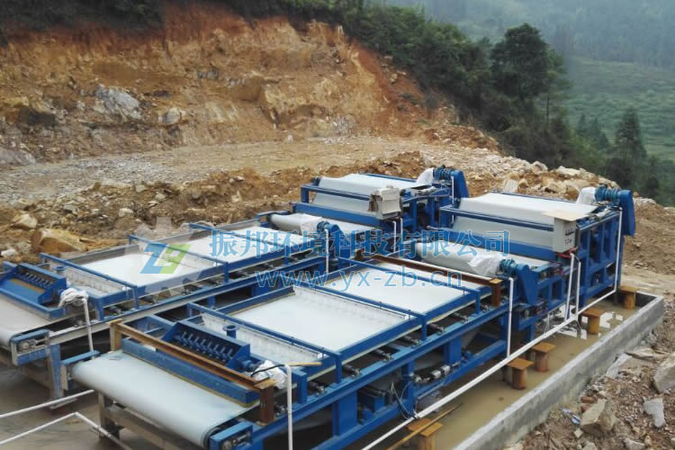 帶式壓濾機(jī)